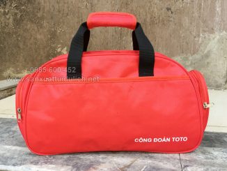 Vĩnh Phúc: Sản xuất túi du lịch công đoàn ToTo